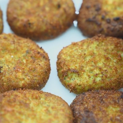 Farah Khan's Bread Chicken Cutlets (with Farrhana Bhatt)