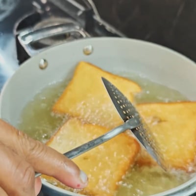 Farah Khan's Bread Chicken Cutlets (with Farrhana Bhatt) - Photo 1