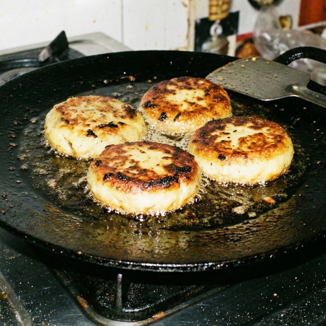 Amritsari Chhole Tikki Chaat - Extra Teekha - Photo 1