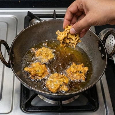 Rainy Day Onion Pakoras - Photo 1